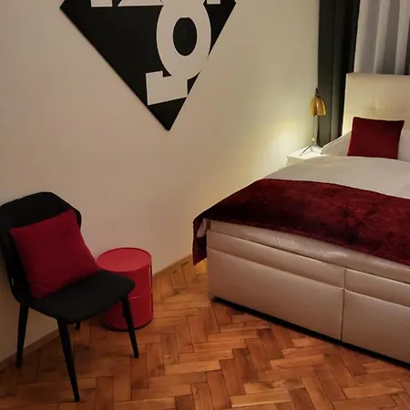Premium - Free Massages From Physiotherapists Apartman