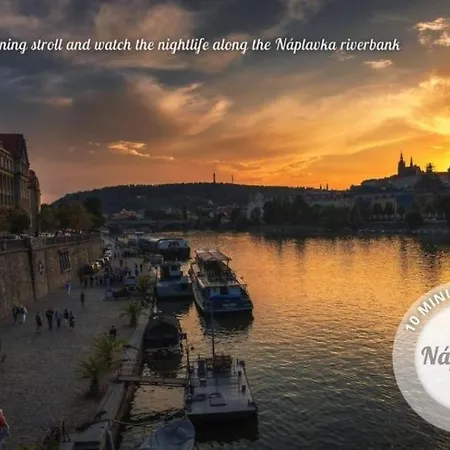 Premium - Free Massages From Physiotherapists * Praag