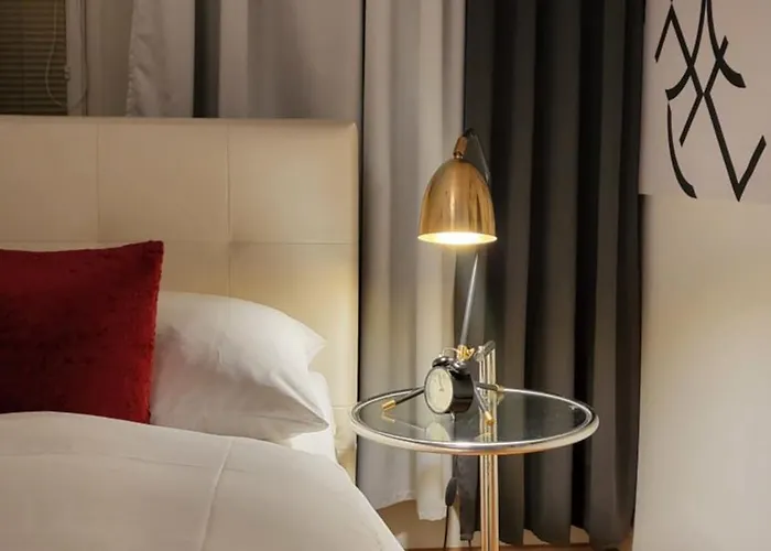 Premium - Free Massages From Physiotherapists Apartment *