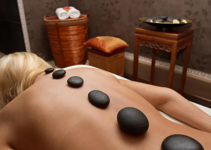 Premium - Free Massages From Physiotherapists *